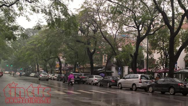 Phố Trần Hưng Đạo, Lý Thường Kiệt chuyển đỗ xe từ ngang thành dọc ảnh 6